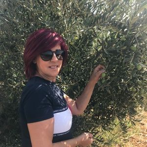 Meet your Posher, Maguy